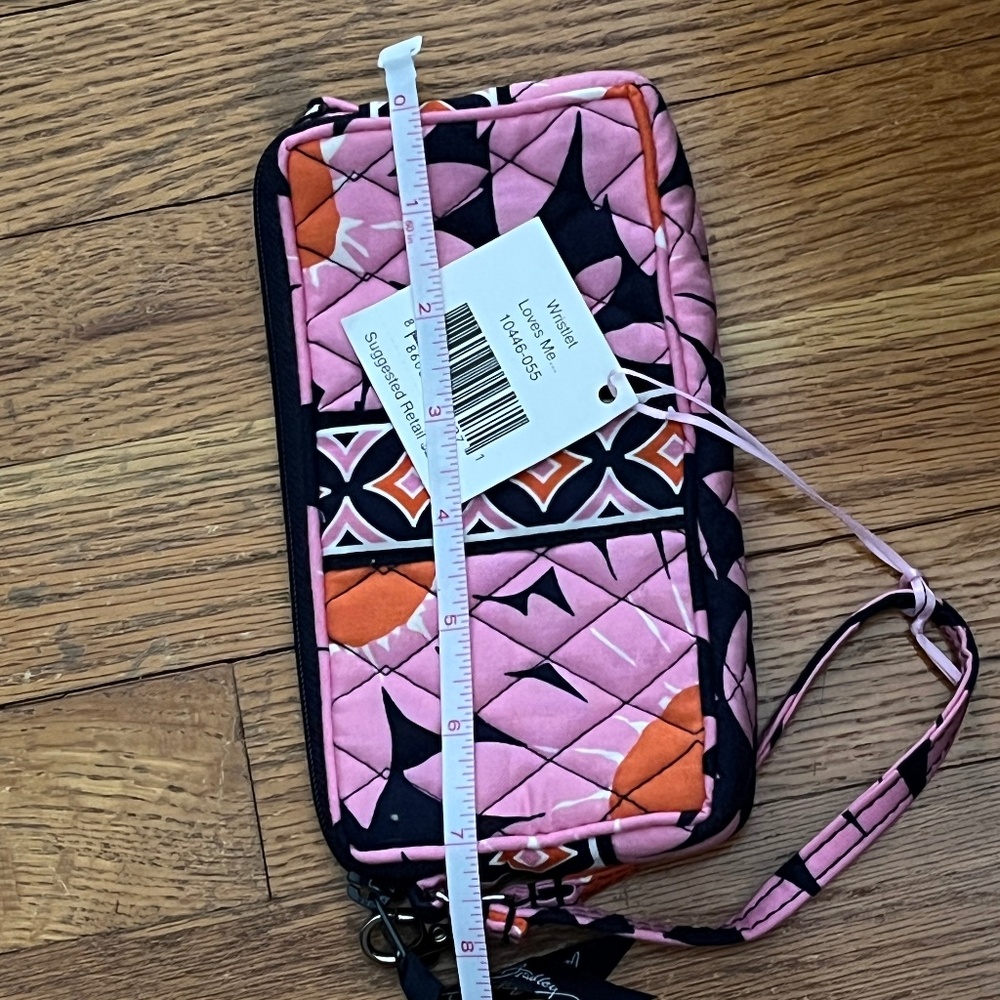 Vera Bradley Loves Me Wristlet